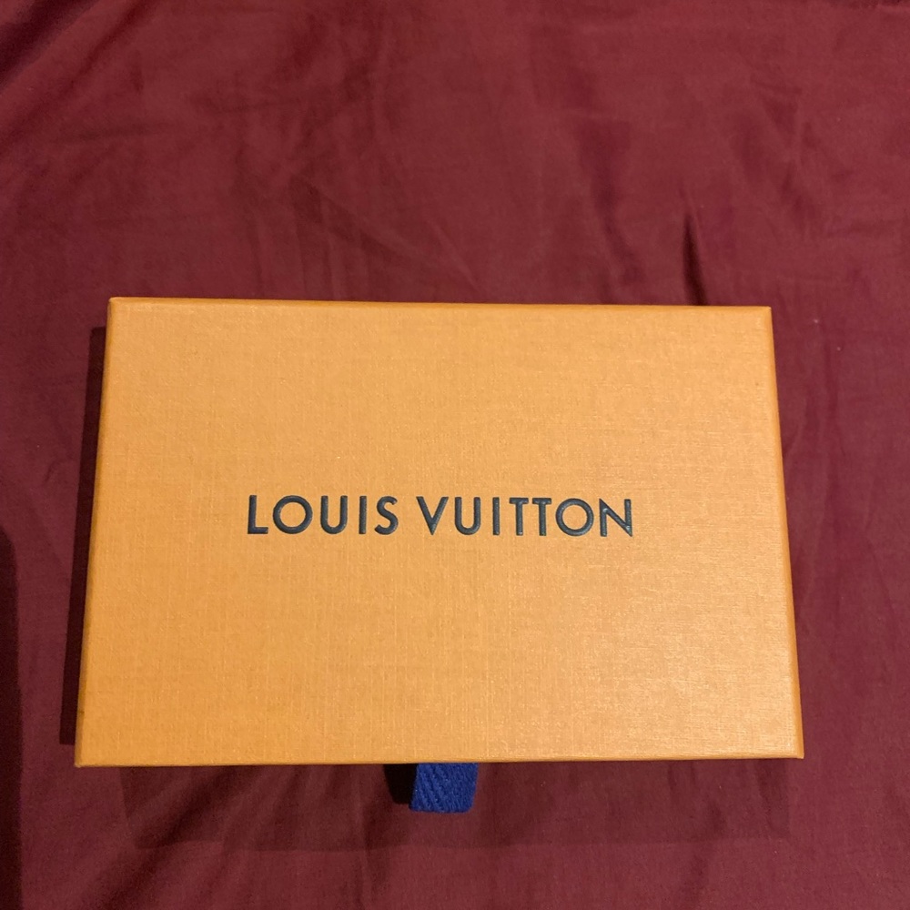 Louis vuitton box
